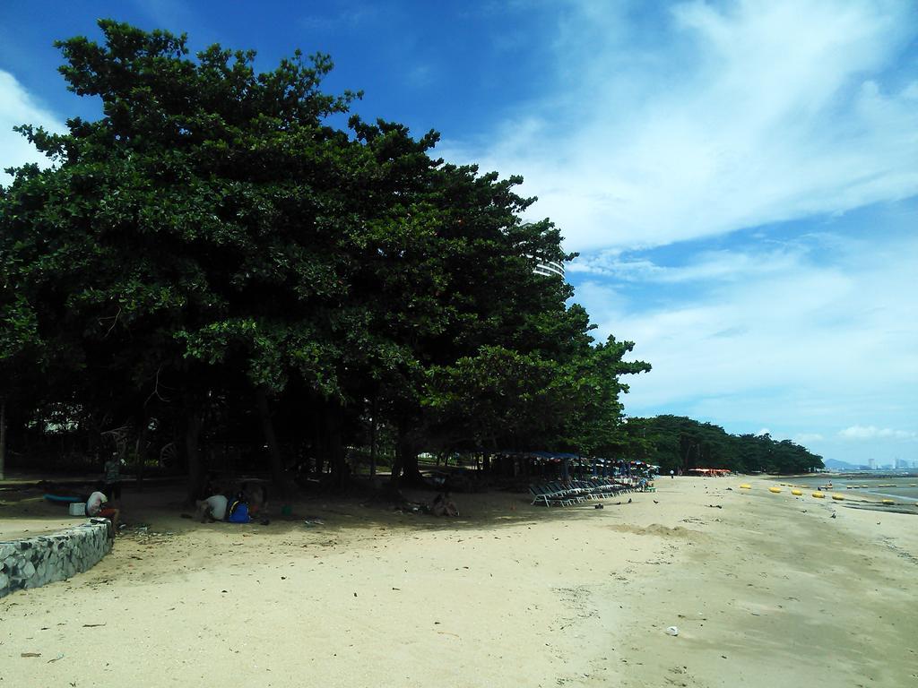 Samal Guesthouse 芭達亞 外观 照片